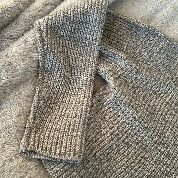 Women's crop top sweater size s - Picture 3 of 3